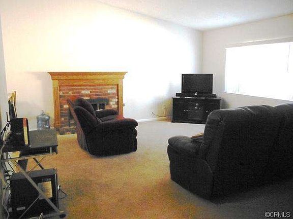 3rd image of 2539 S Phoenix Pl