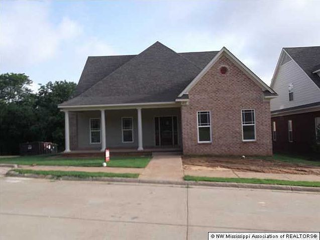1st image of 432 S Beacon Hill Dr