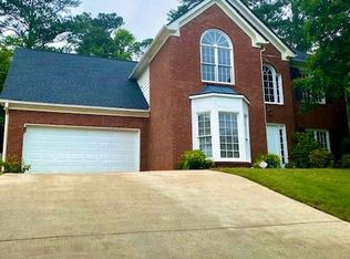 775 Prestonwood Dr, Lawrenceville, GA 30043