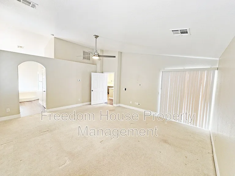 4591 Stoneham St — Photo 25