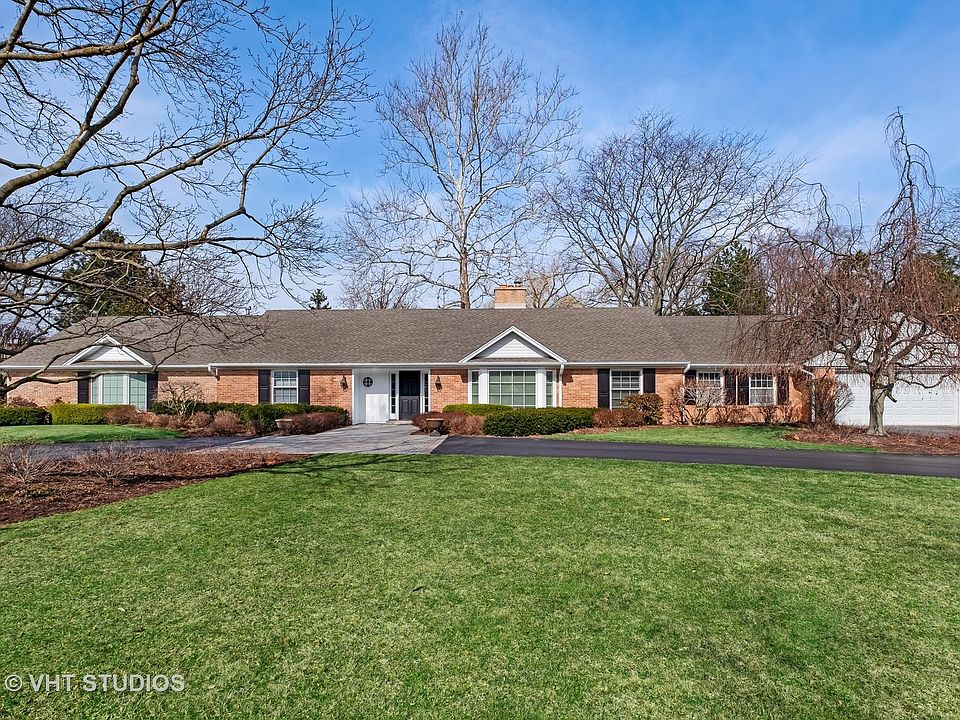 1st image of 556 Somerset Ln