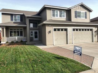 452 Calgary Dr, Reno, NV 89511