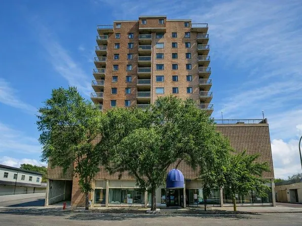 515 N 6th St S #1008, Lethbridge, AB T1J 4J1