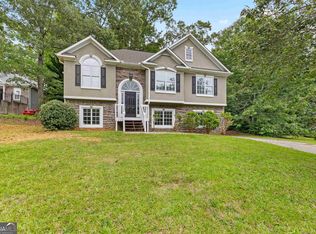 128 Hunters Pointe Ct, Villa Rica, GA 30180