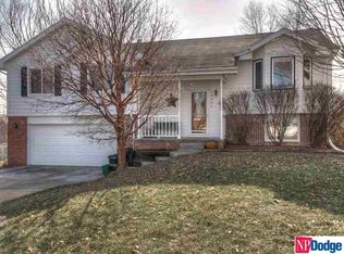 16005 O Cir, Omaha, NE 68135