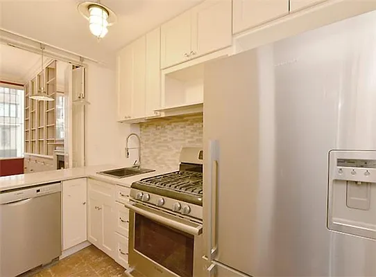 Sold by Leslie J. Garfield | media 4