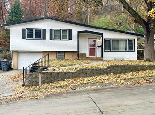 113 Happy Hollow Blvd, Council Bluffs, IA 51503