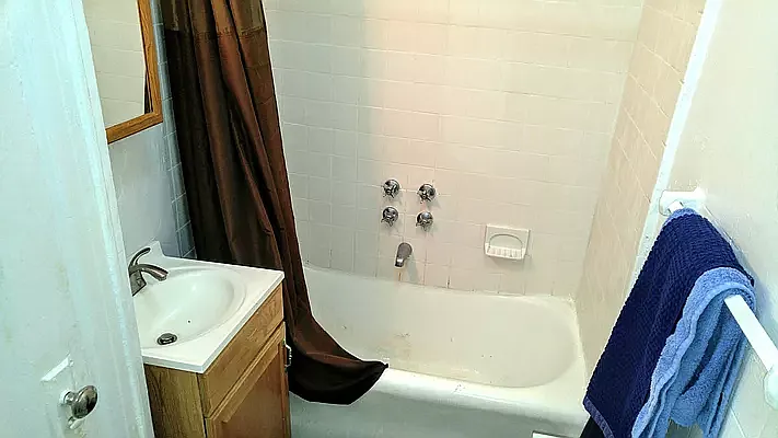 Rented by Downtown Mgt & Realty LLC | media 16