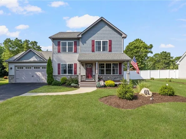 61 Teakwood Dr W, Coventry, RI 02816