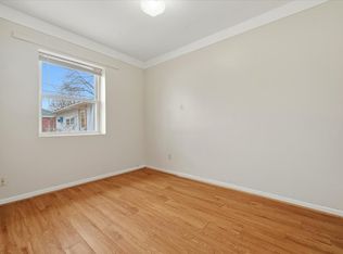 1198 E Hudson Ave, Madison Heights, MI 48071