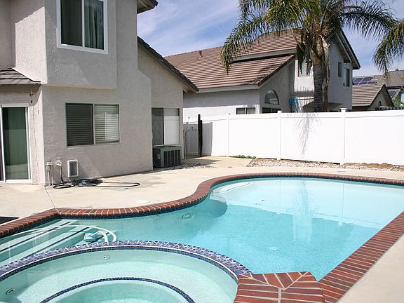 3rd image of 24368 Heron Ln