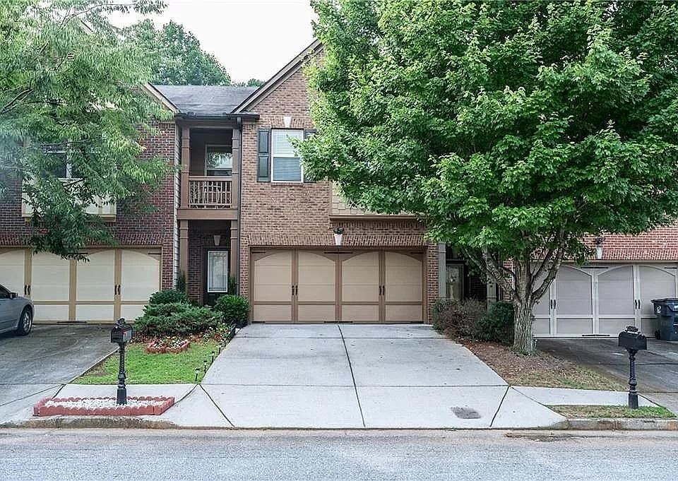 1st image of 2582 Pepper Ct
