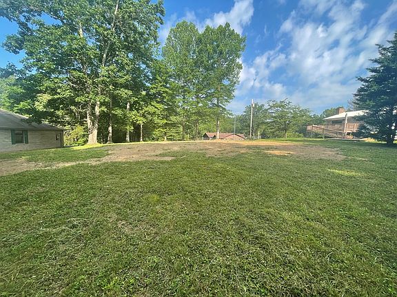 4th image of 800 Mills Creek Ln