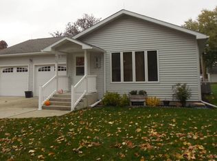 923 S 8th St, Albion, NE 68620