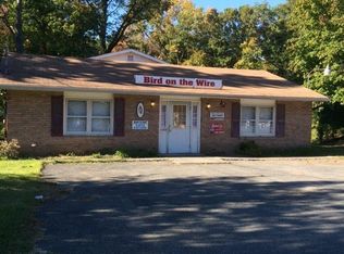 1103 River Rd, Troy, NY 12182