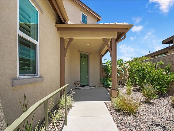 2nd image of 32042 Hyacinth Way