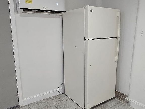 4th image of 7018 N Grady Ave #A