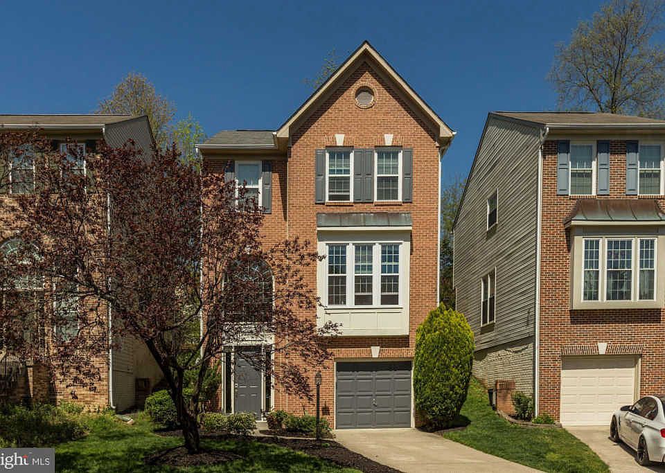 1st image of 13904 Green Trails Ct