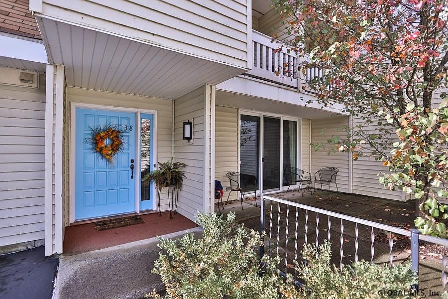 38 LOUDONWOOD EAST Drive, Albany, NY 12211 Zillow