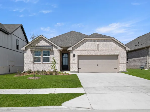 641 Tyronza Dr, Justin, TX 76247