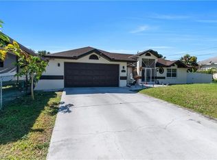 2504 E 7th St, Lehigh Acres, FL 33936