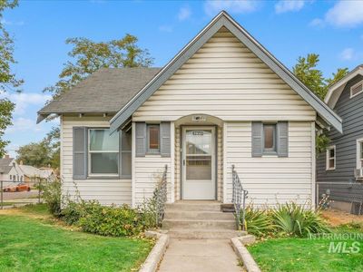 123 18th Ave S, Nampa, ID, 83651