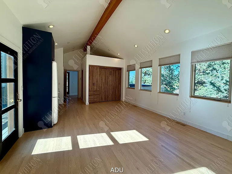 1955 NW Brogan — Photo 36