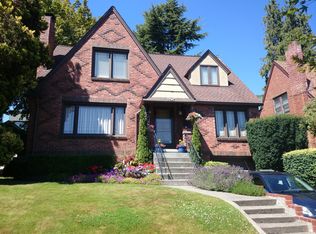 2747 37th Ave SW, Seattle, WA 98126