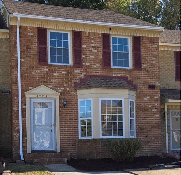 1st image of 5625 Campus Dr #1