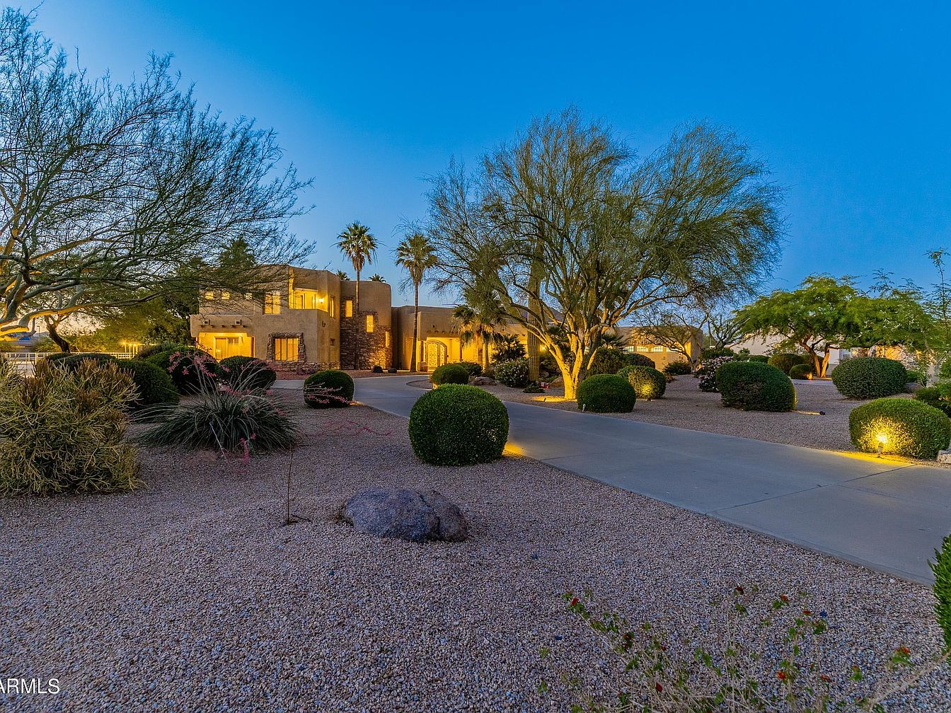 kuma.　saplingsuspenderleggings18-24 6530 W Soft Wind Dr, Glendale, AZ 85310 | Zillow