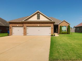 206 Eldon Cv, Marion, AR 72364