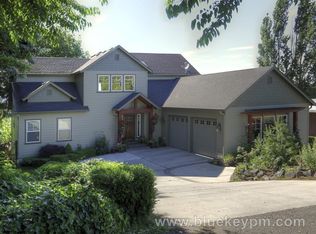 5200 NW Walnut St, Vancouver, WA 98663
