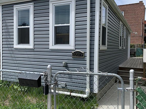 2nd image of 10019 Avenue N