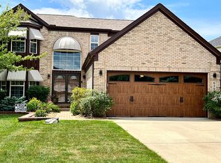 6394 Jonquil Ln, Ypsilanti, MI