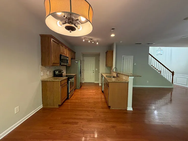 8948 Kirkley View Ct — Photo 10