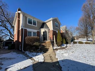 9210 S Trumbull Ave, Evergreen Park, IL