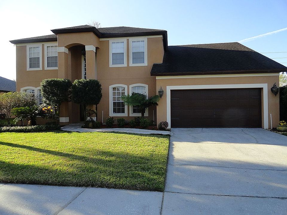 1st image of 393 Lake Amberleigh Dr