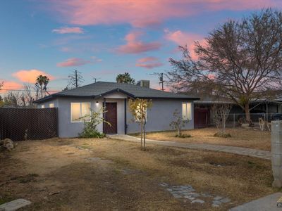 1114 Moore St, Bakersfield, CA, 93307