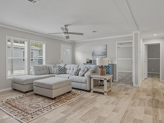 4th image of 4691 CALENDULA Avenue