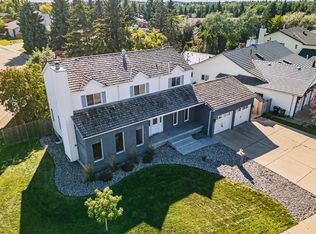12403 29a Ave NW, Edmonton, AB T6J 6C7