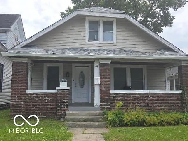 351 Congress Ave — Photo 1