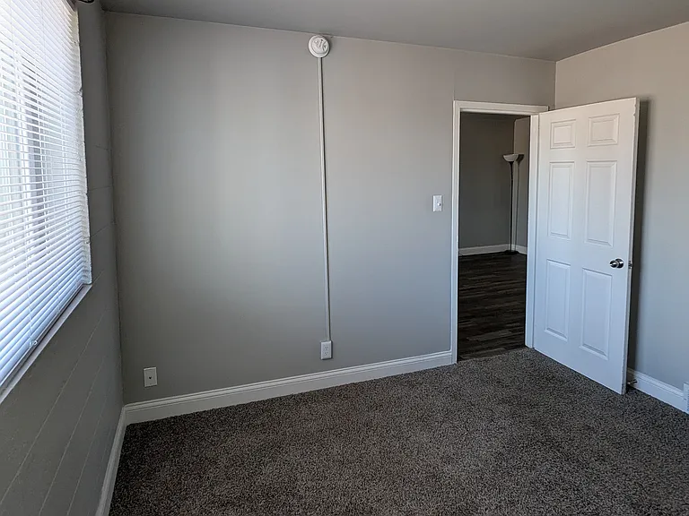 Campus View Apartments — Photo 19