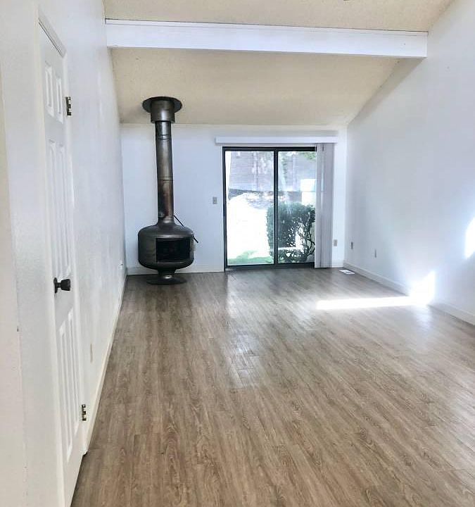 1st image of 700 140th Ave SE #750