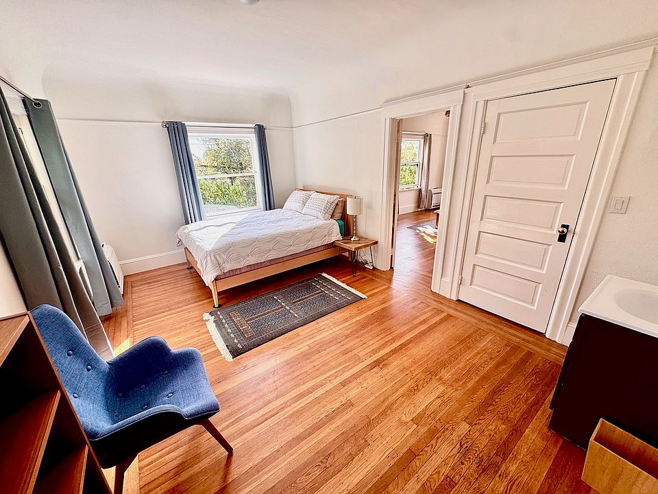 Rental bedroom