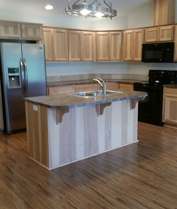 1st image of 20405 NE 83rd St