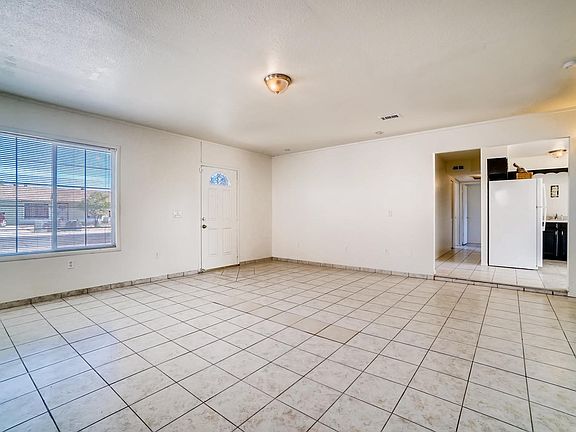 1802 N 52nd Dr Phoenix AZ-large-008-14-L