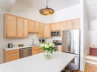 1807 W Cortland St #1, Chicago, IL 60622