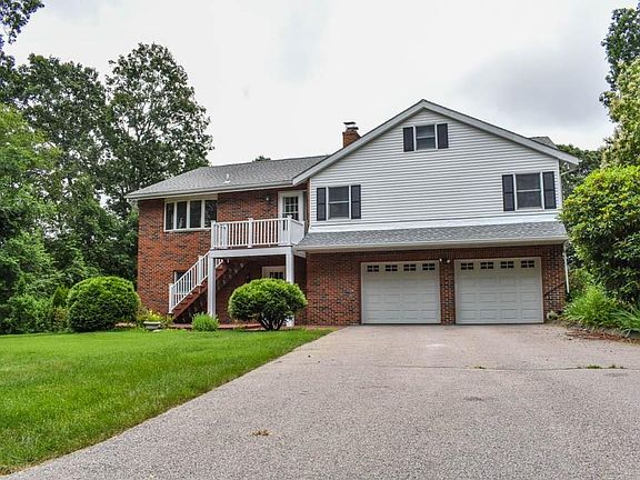 2nd image of 15 Asher Ave