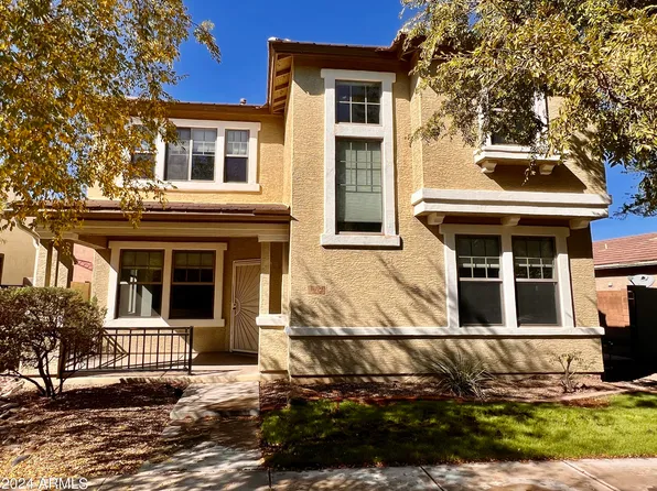 1672 S PENROSE Drive, Gilbert, AZ 85295