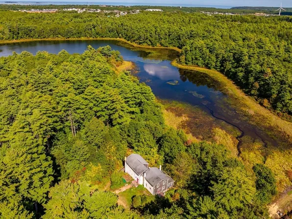 42 Steeplebush Way, Plymouth, MA 02360